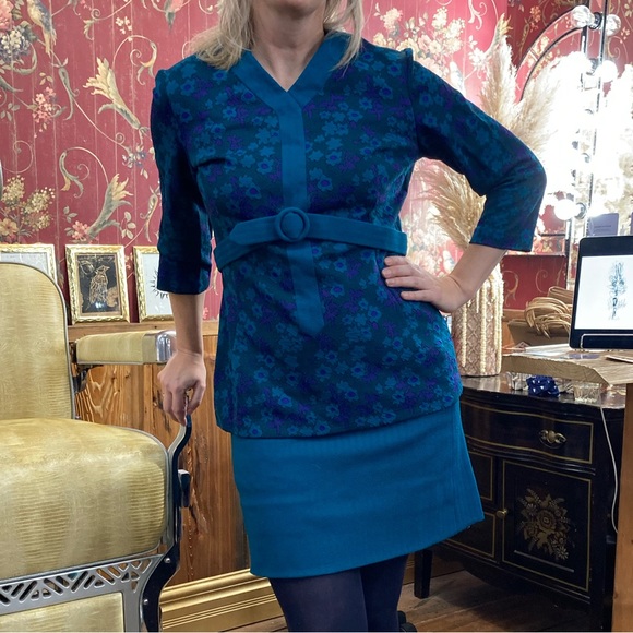 Vintage Tan Jay two piece skirt set - Picture 2 of 7